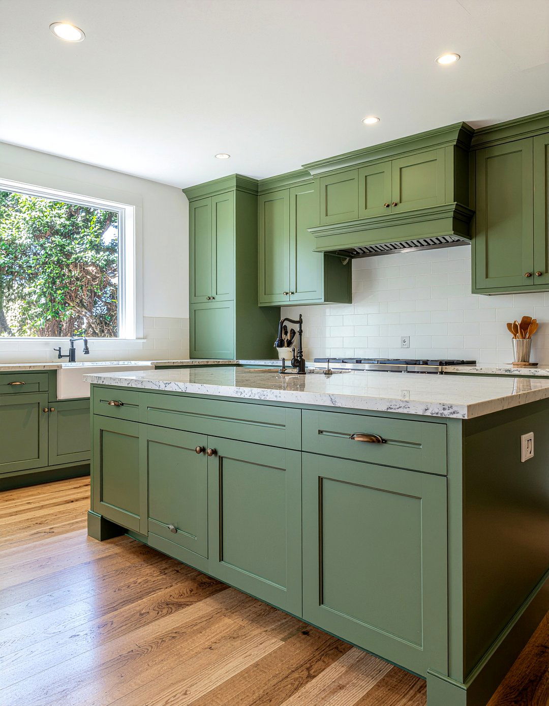 Hunter Green Kitchen - 30 green kitchen ideas