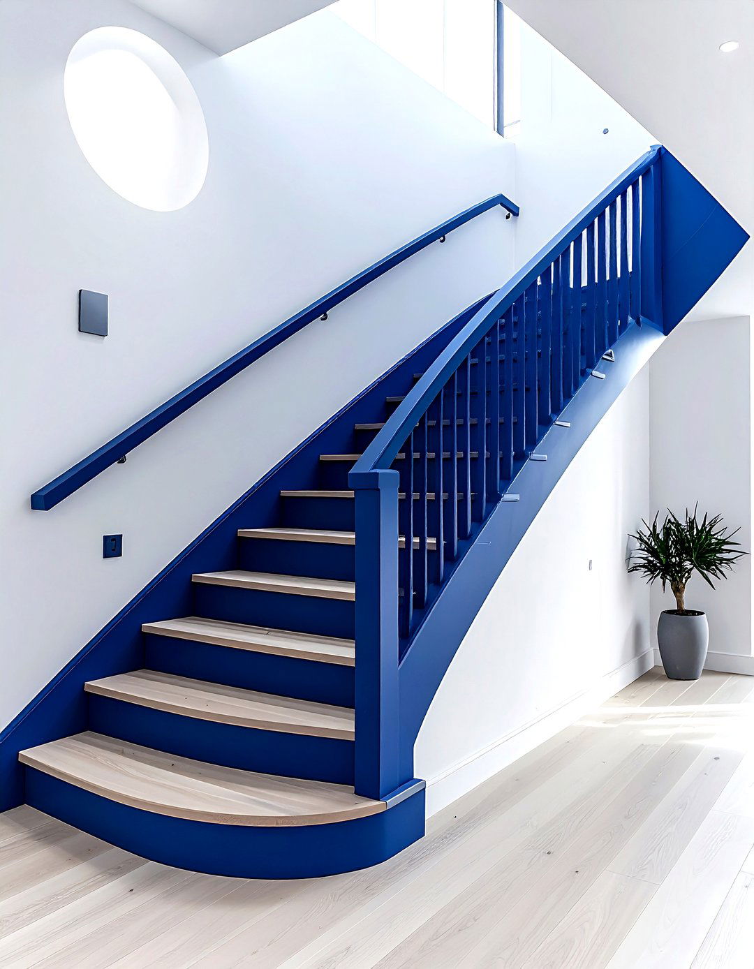 Indigo Blue Staircase - 30 bold color decor ideas