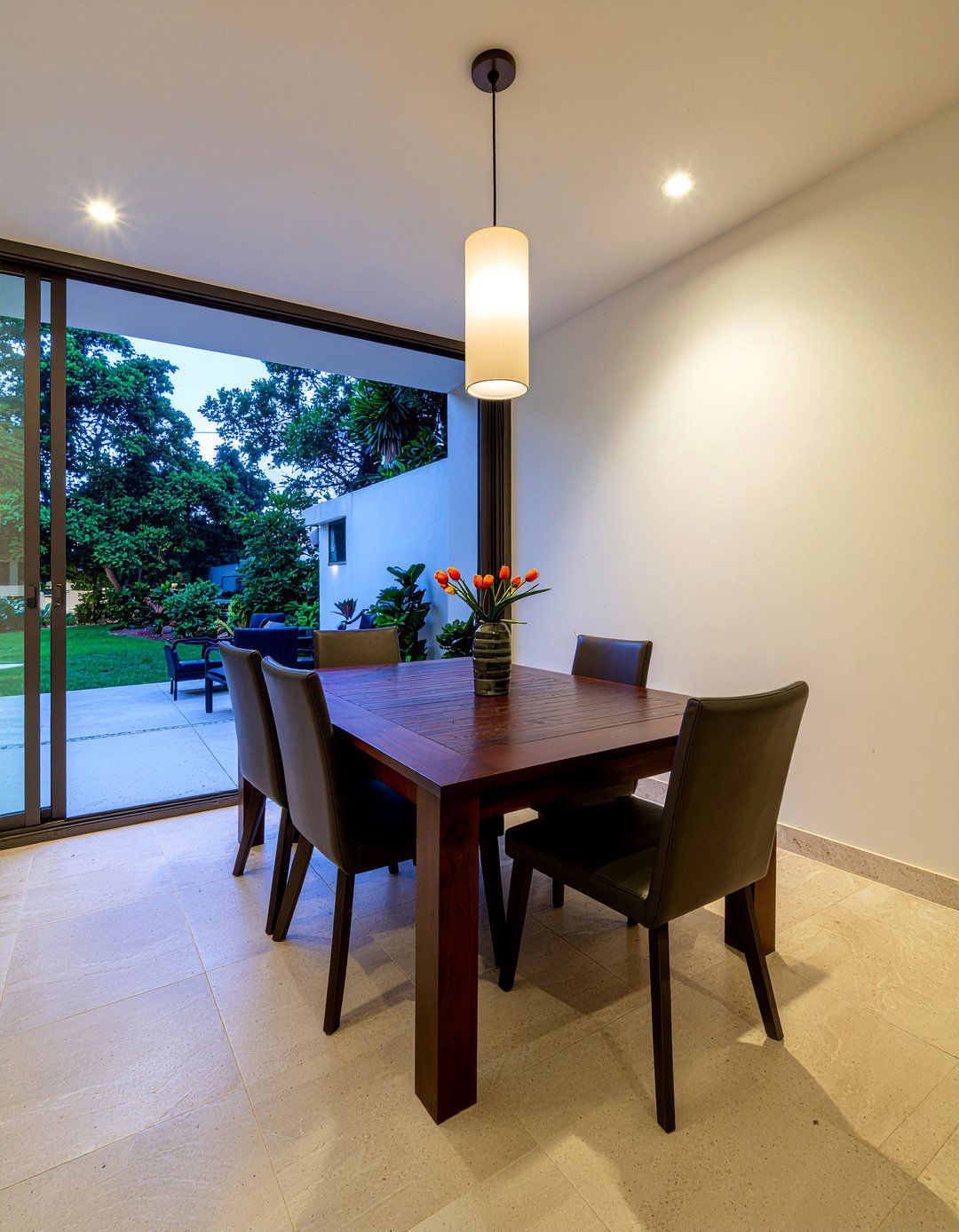 Indoor Outdoor Dining Room - 30 functional dining room ideas