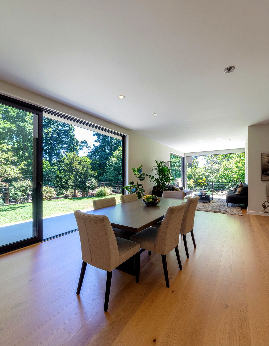 Indoor Outdoor Dining Space - 30 Atlanta dining room ideas