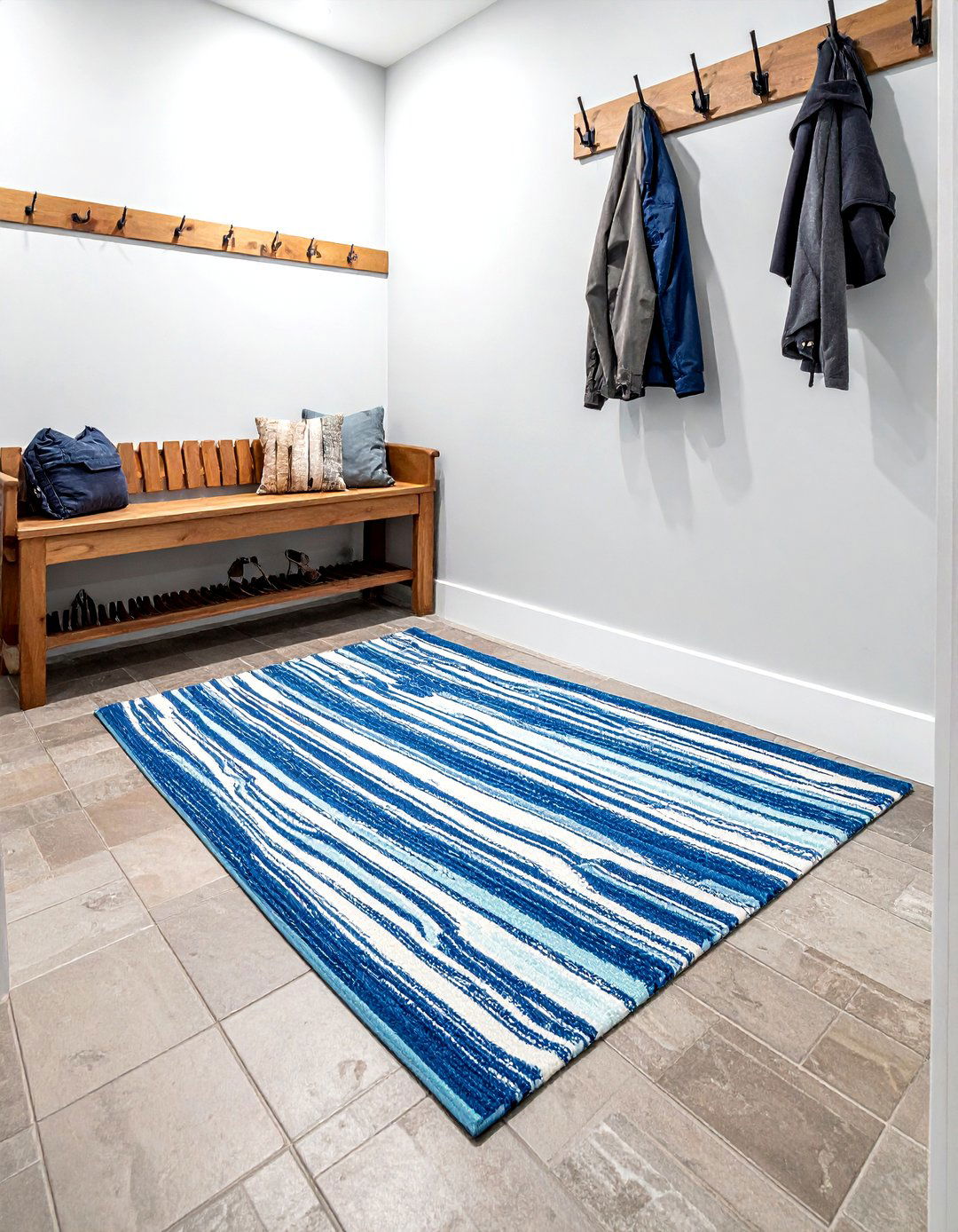 Indoor Outdoor Rug - 30 easy-clean decor ideas
