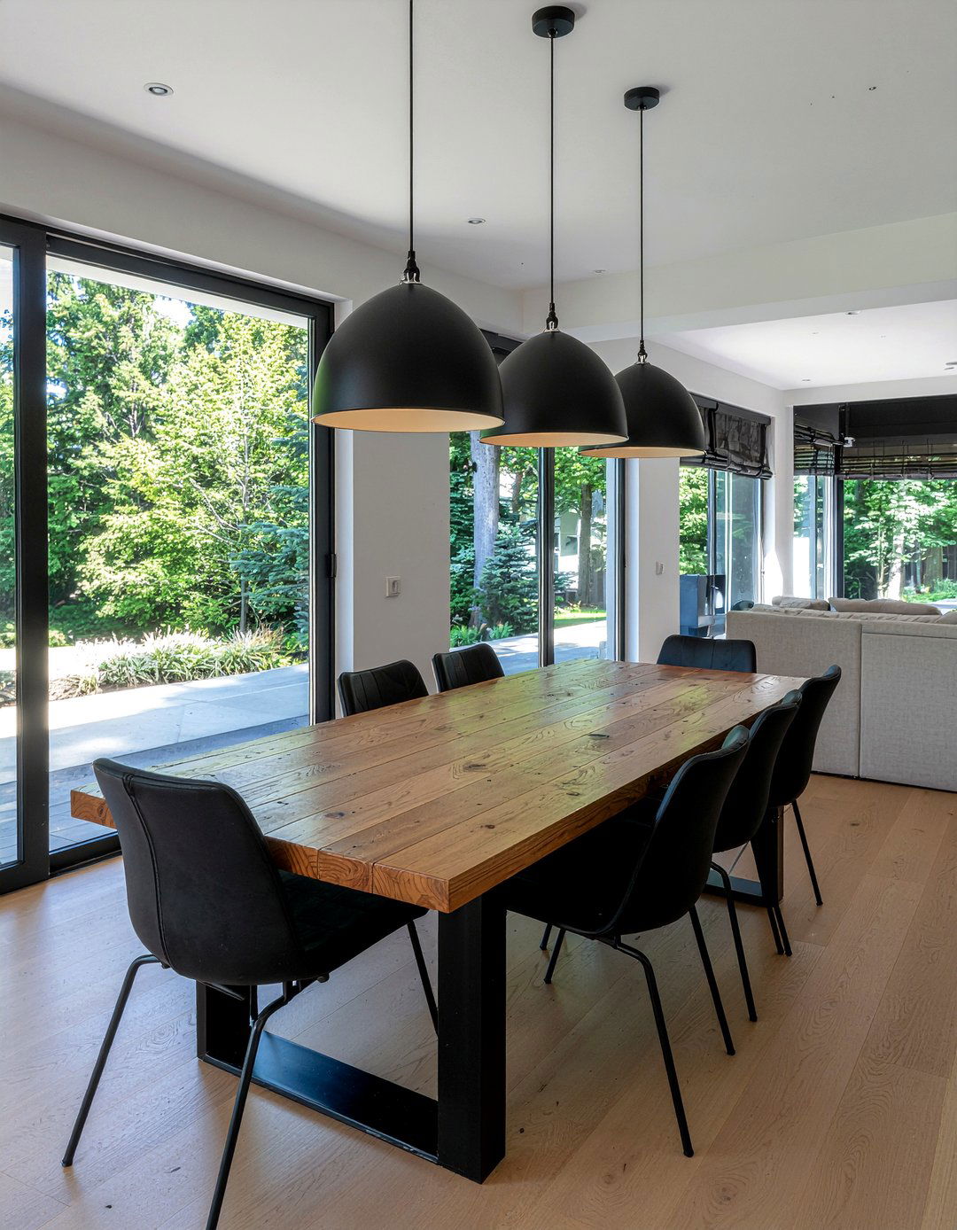 Industrial Lighting - 30 relaxed dining room ideas