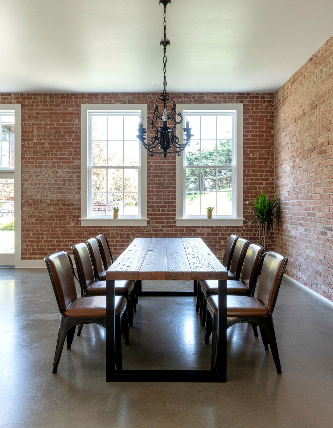 Industrial Metal Dining Table - 30 metal dining room ideas