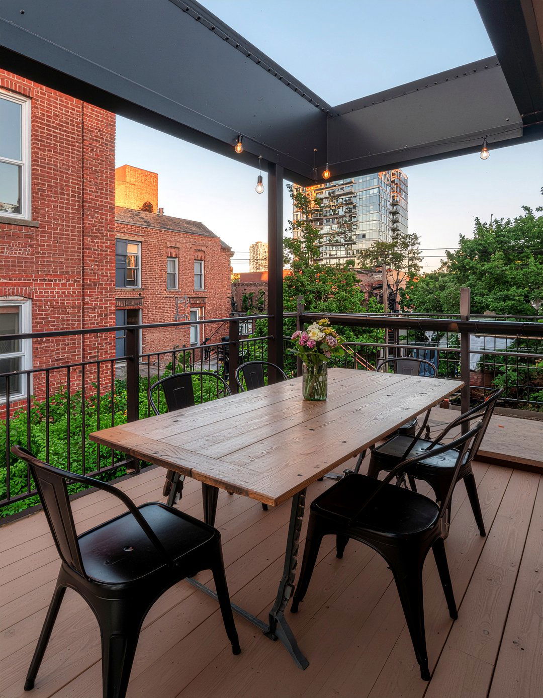 Industrial Porch Dining - 30 porch dining ideas