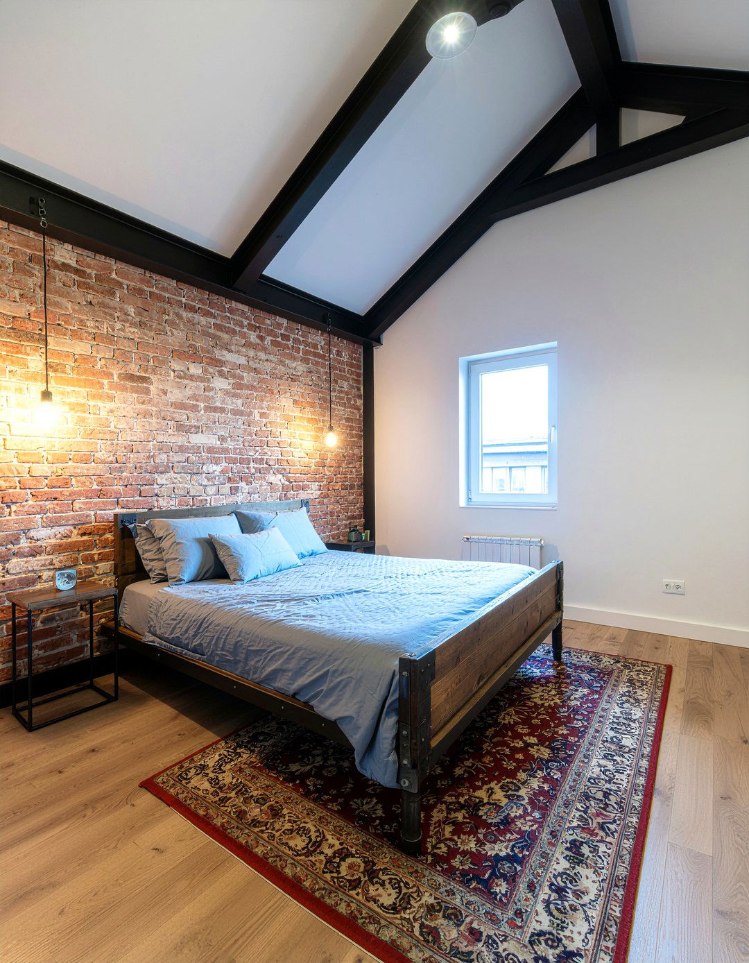Industrial attic bedroom - 30 sloped ceiling bedroom ideas