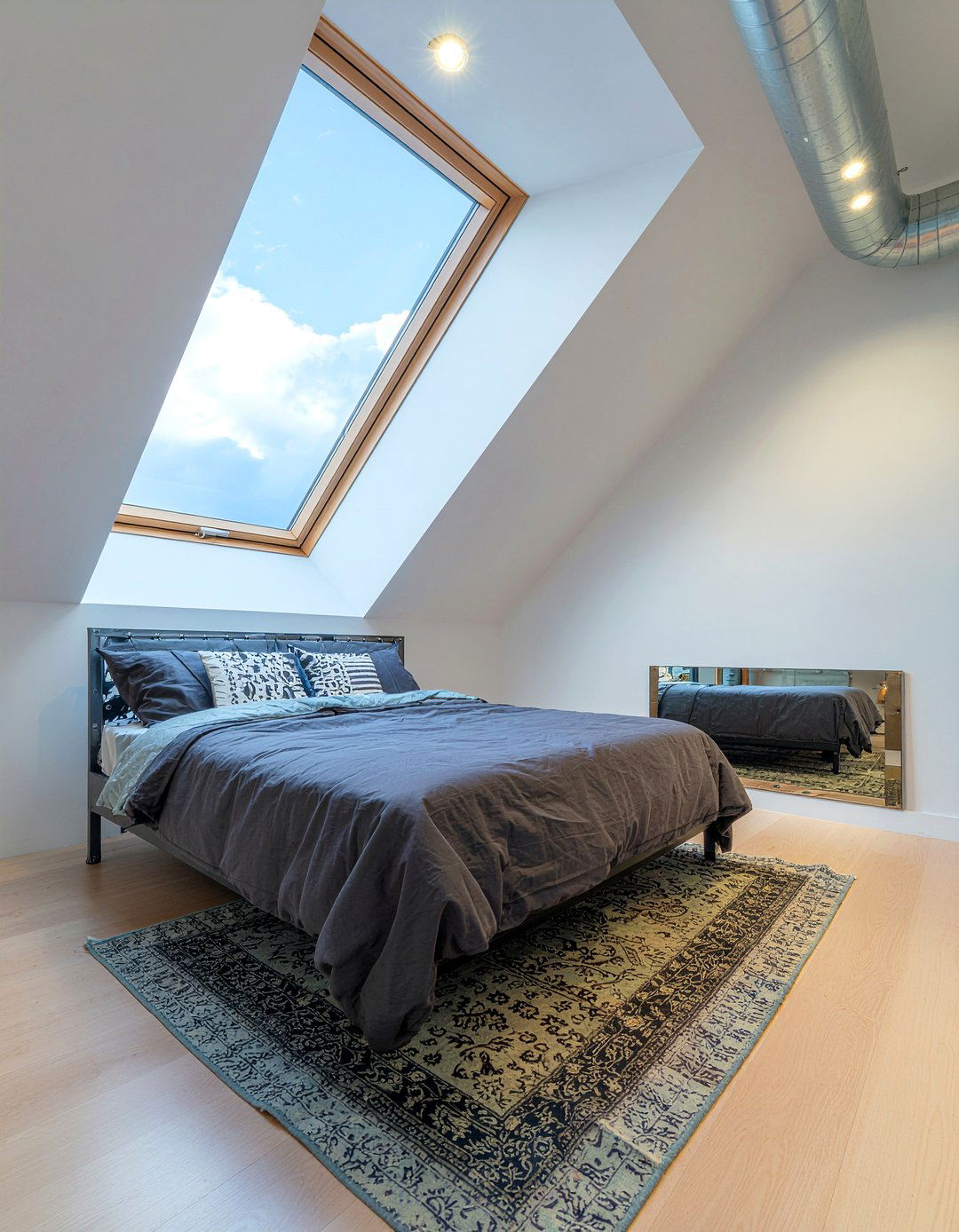 Industrial bedroom skylight - 30 bedroom skylights