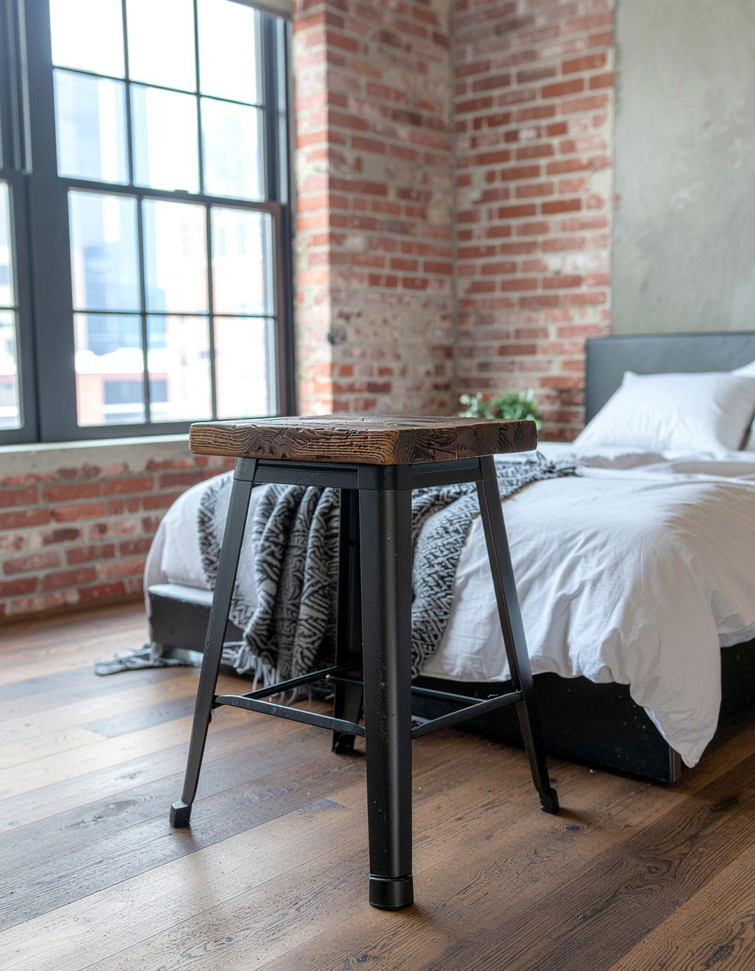 Industrial bedroom stool - 30 bedroom stools