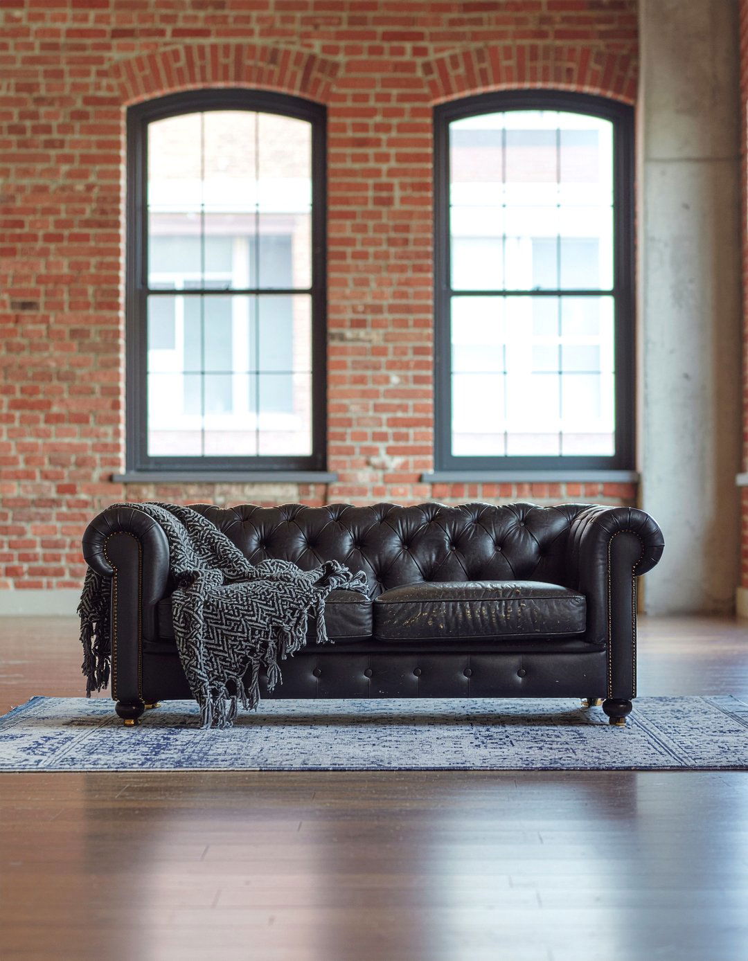 Industrial sofa - 30 living room sofa ideas