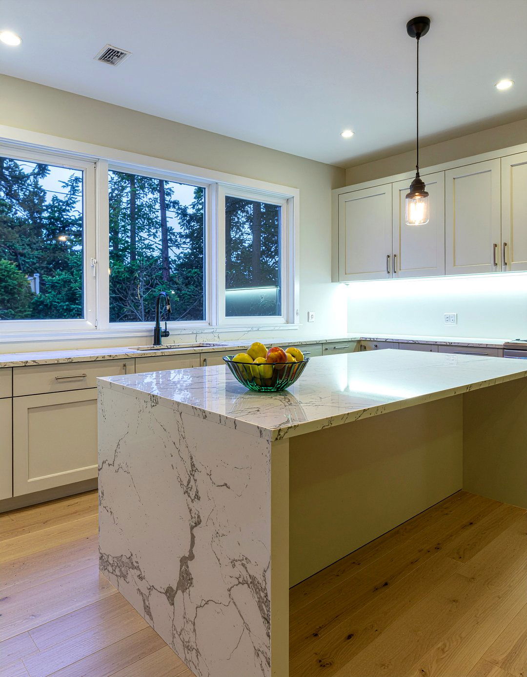 Install under cabinet lighting - 30 partial kitchen remodel ideas