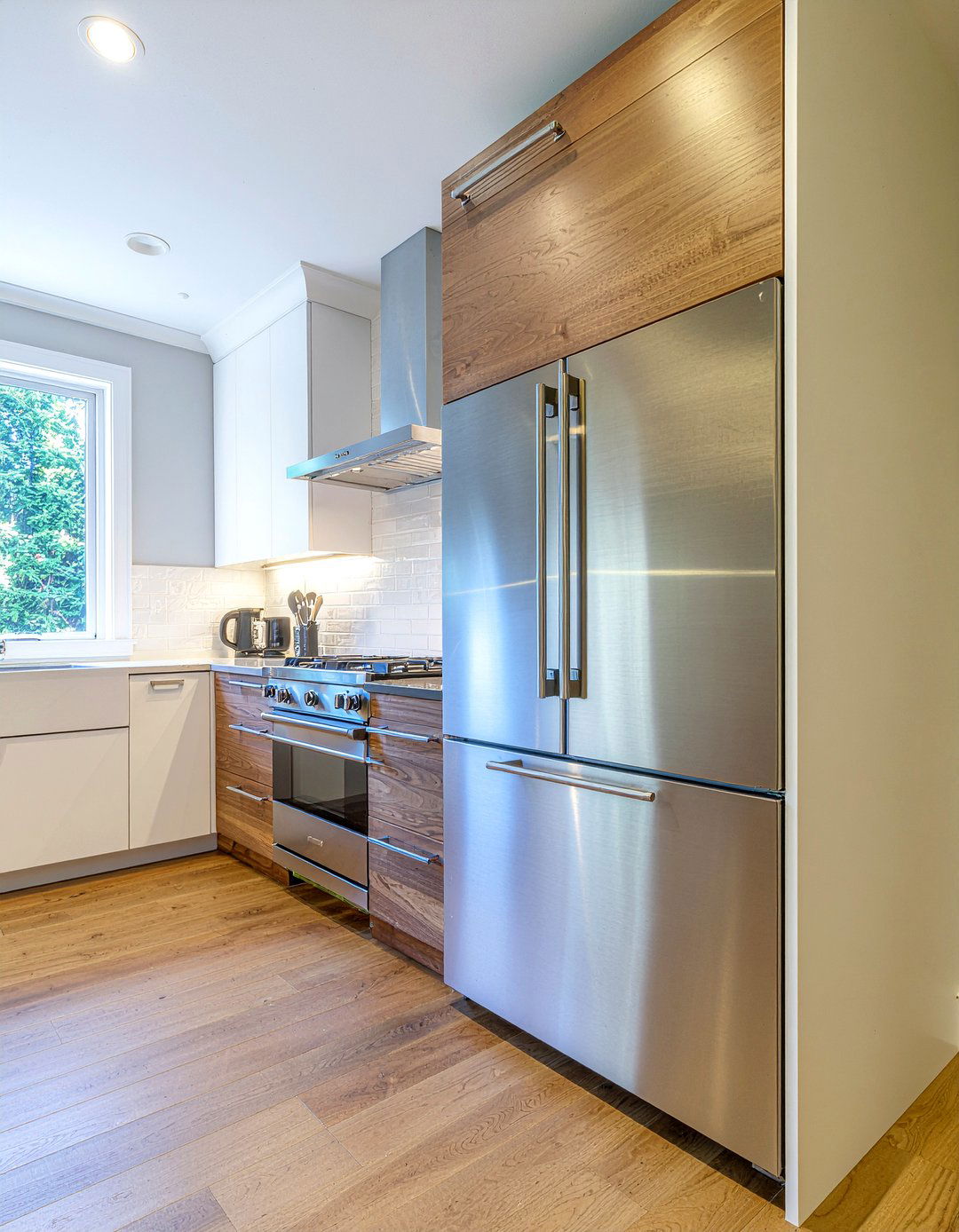 Integrated Appliance - 30 clean-lined kitchen ideas