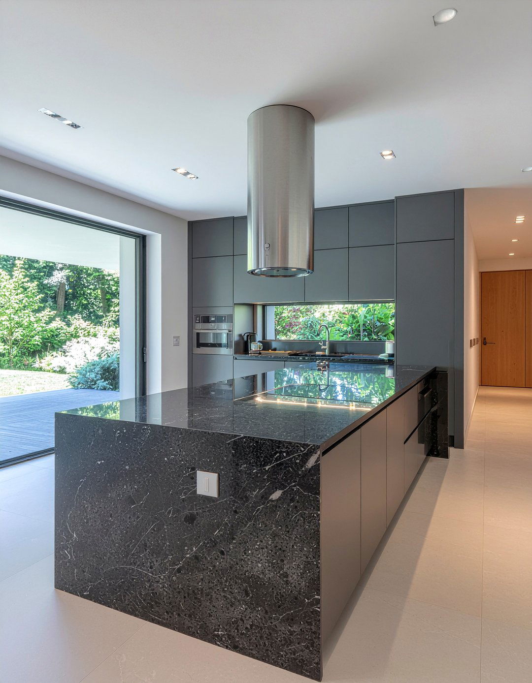 Integrated Pop Up Outlet - 30 kitchen prep area ideas