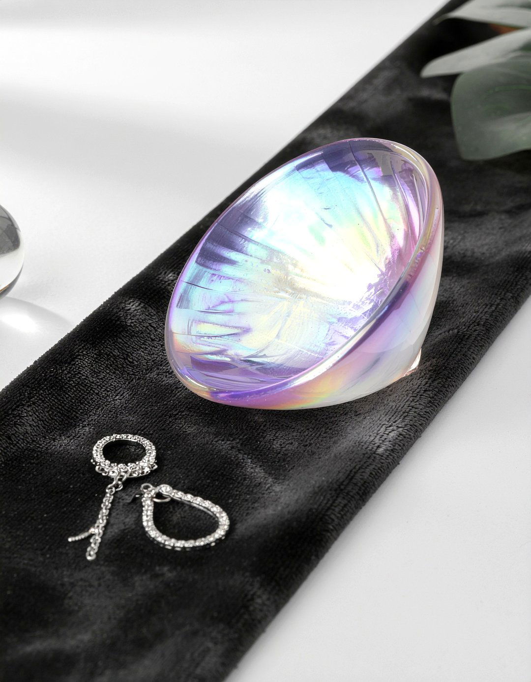 Iridescent Glass Shell - 30 living room trinket dishes
