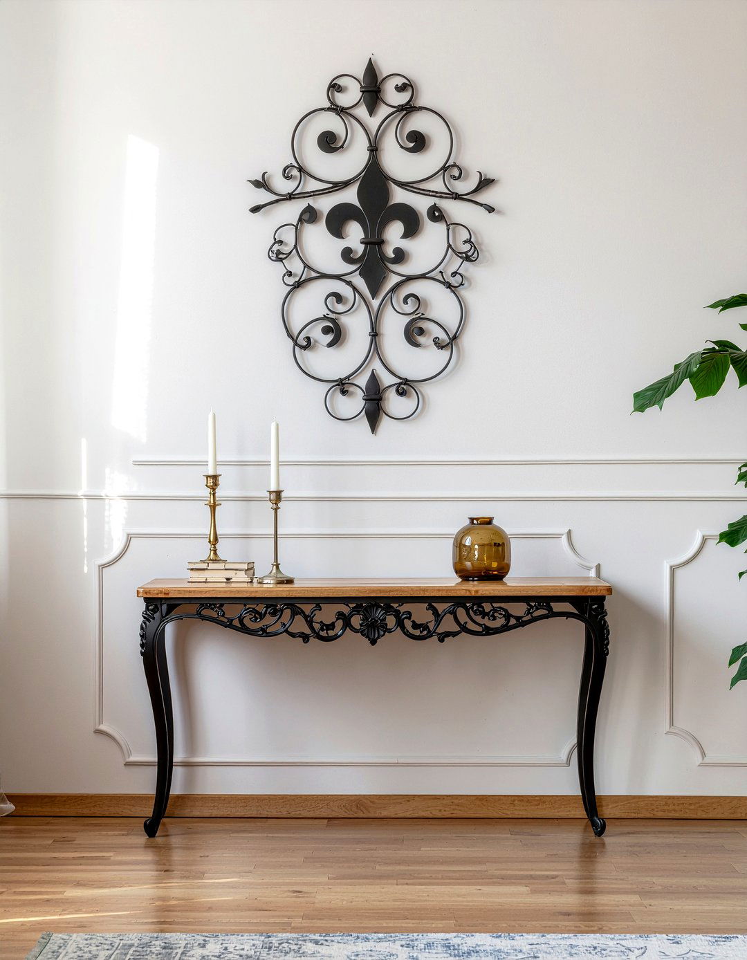 Iron Filigree Wall Art - 30 living room French furniture ideas