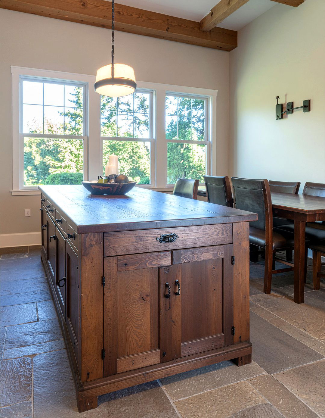 Iron hardware dining room - 30 craftsman dining room ideas