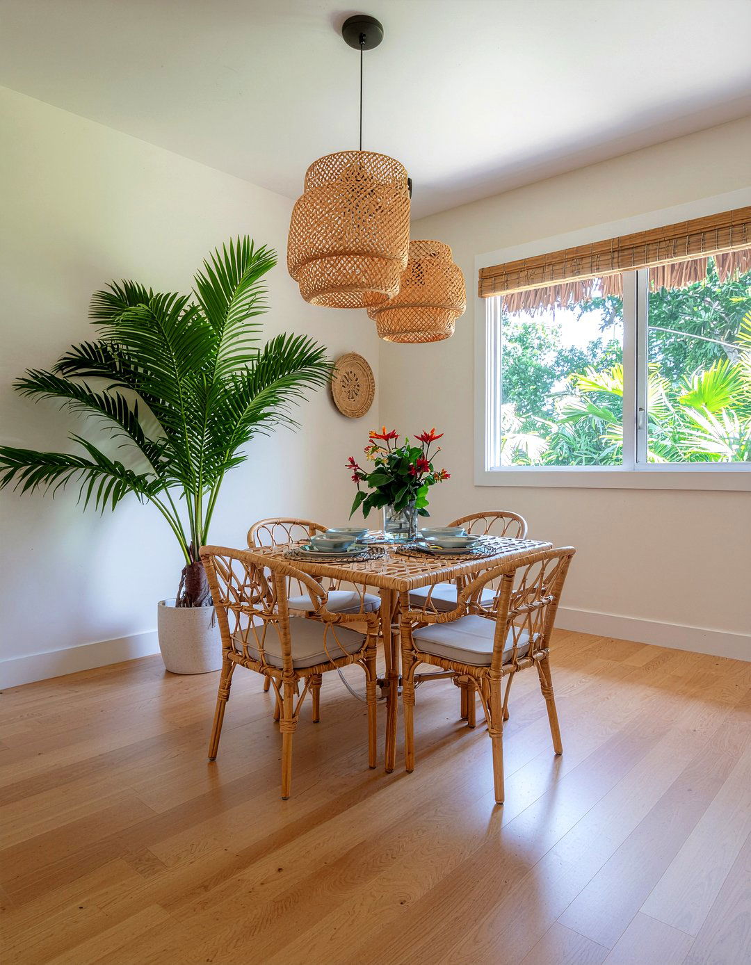 Island Style Dining Room - 30 New Zealand dining room ideas