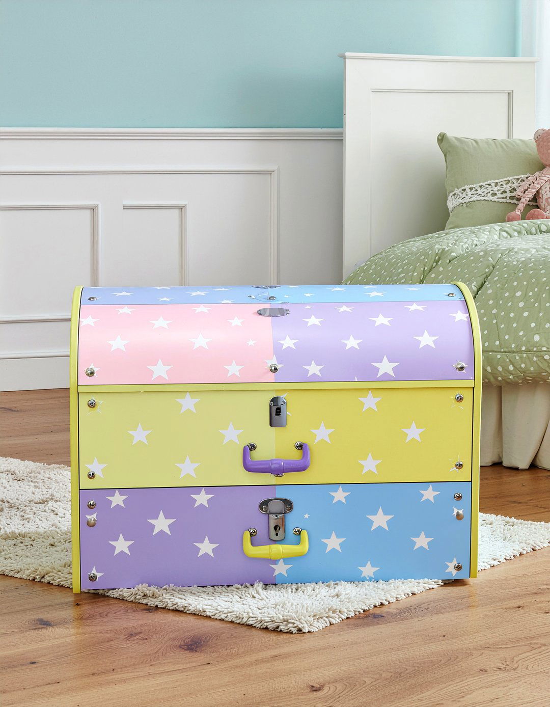 Kids Bedroom Trunk - 30 bedroom storage trunks
