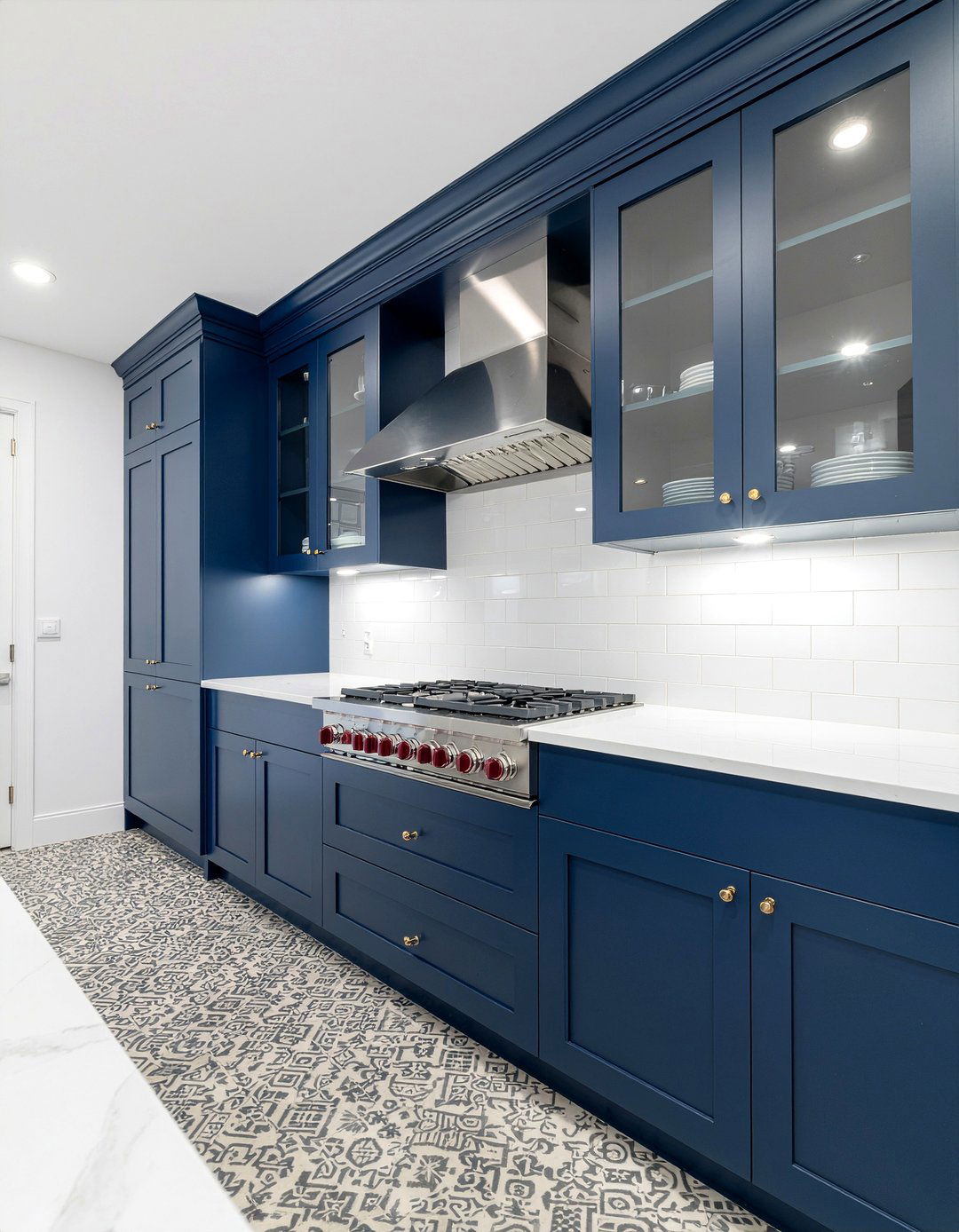 Kitchen Butler Pantry - 30 kitchen architectural detail ideas