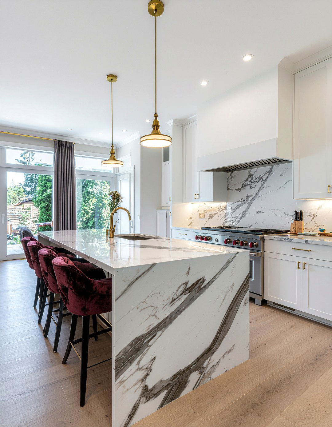 Kitchen Island With Cooktop And Marble Countertop - 30 kitchen island with cooktop ideas