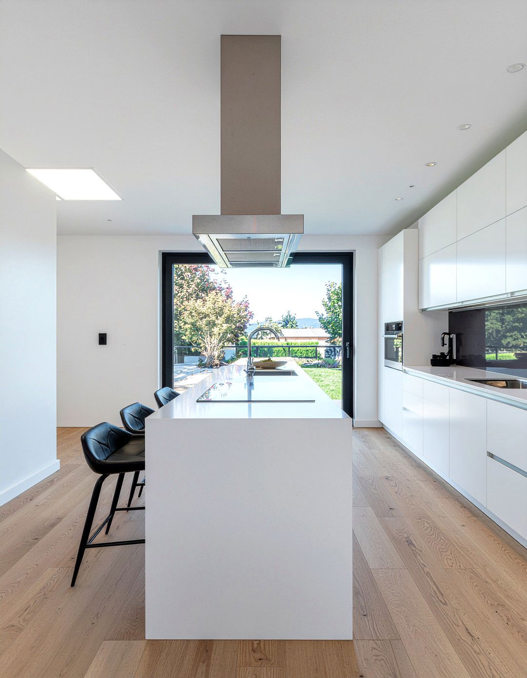 Kitchen Island With Cooktop And Pop Up Vent - 30 kitchen island with cooktop ideas