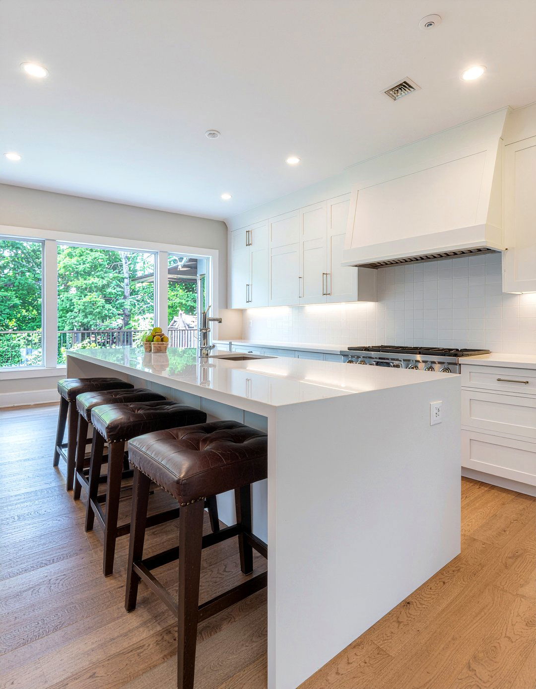 Kitchen Island With Cooktop And Seating - 30 kitchen island with cooktop ideas