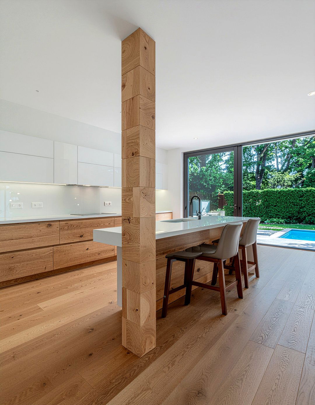 Kitchen Pillar - 30 kitchen architectural detail ideas