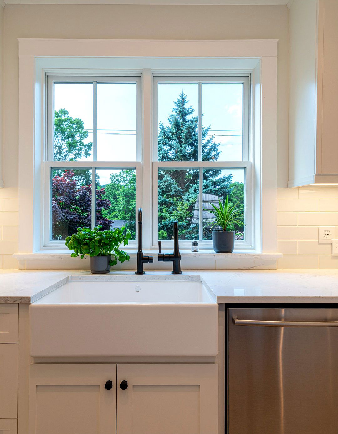 Kitchen Sink Window Bump Out - 30 kitchen bump out ideas