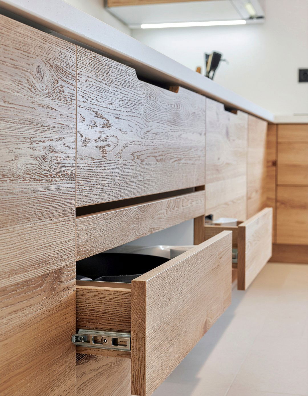 Kitchen cabinet storage - 30 kitchen remodel tips