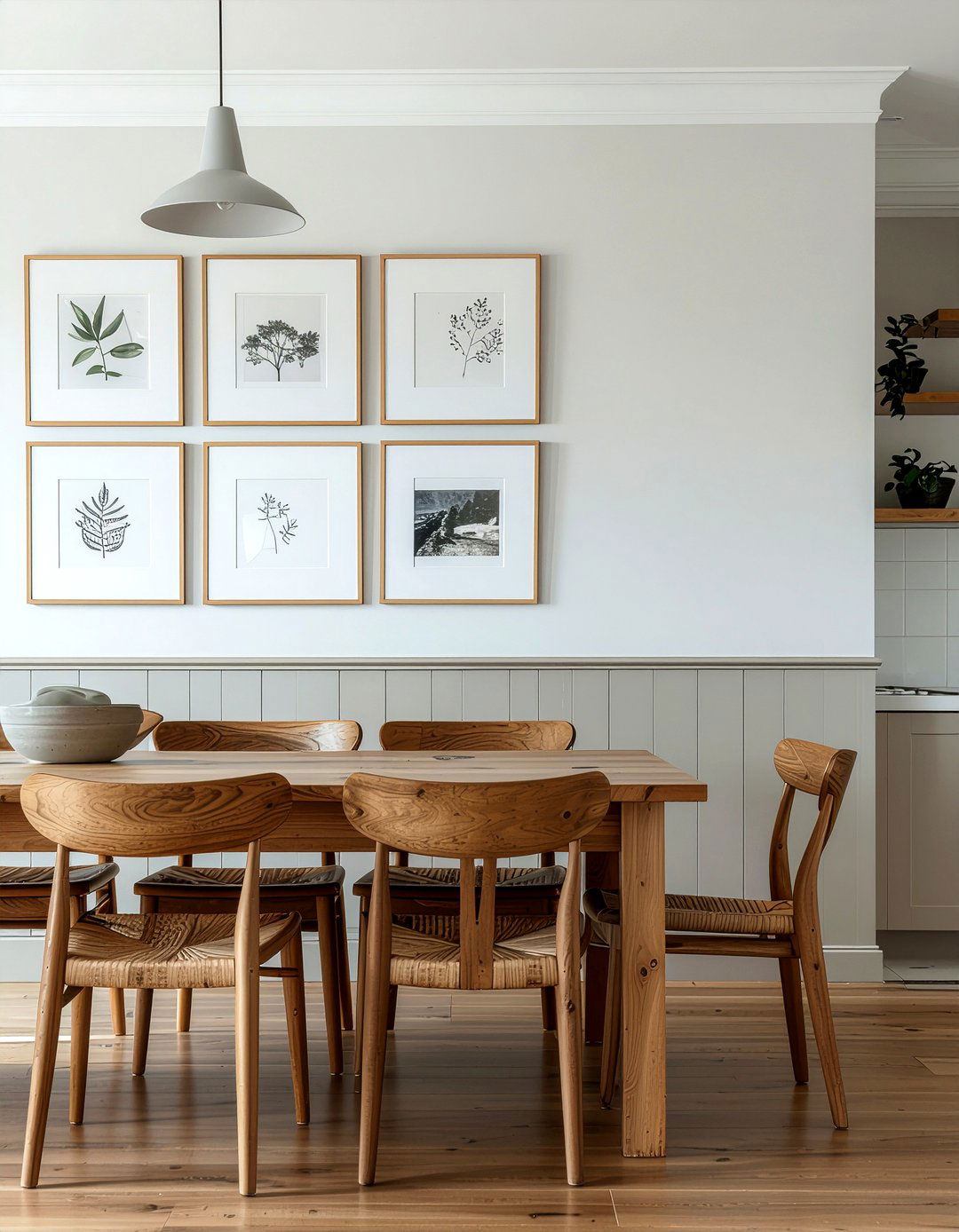 Kitchen dining area wall - 30 kitchen board and batten ideas