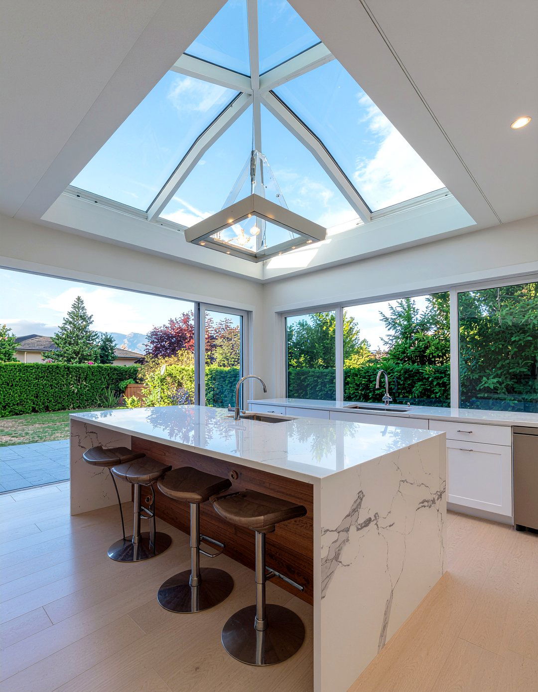 Kitchen extension with roof lantern - 30 kitchen extension ideas