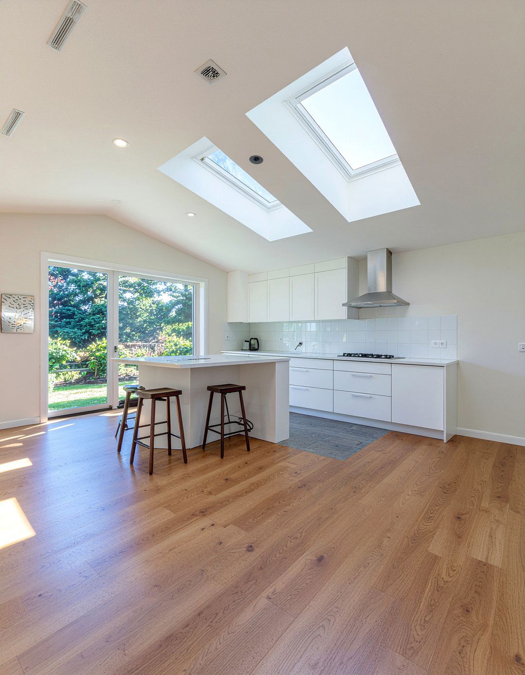 Kitchen extension with skylights - 30 kitchen extension ideas