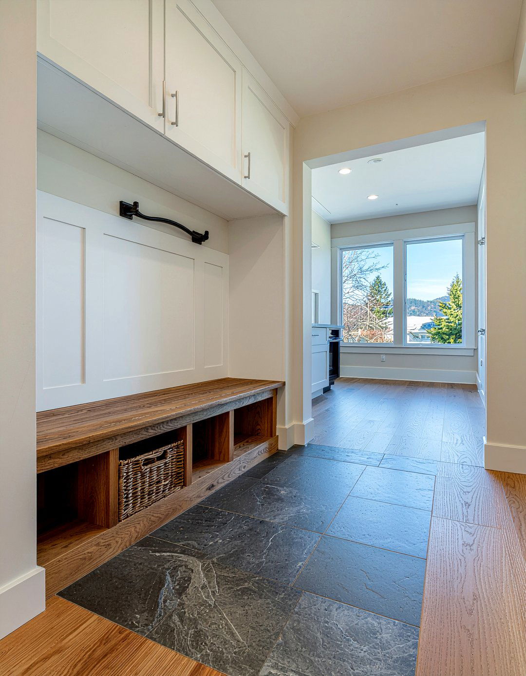 Kitchen mudroom layout - 30 kitchen mudroom combo ideas