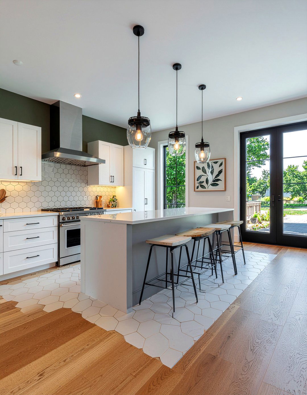 Kitchen mudroom tile transition - 30 kitchen mudroom combo ideas