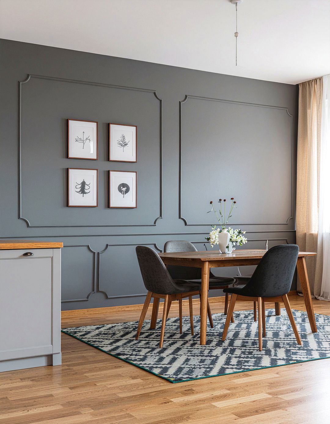 Kitchen picture frame molding - 30 kitchen molding ideas