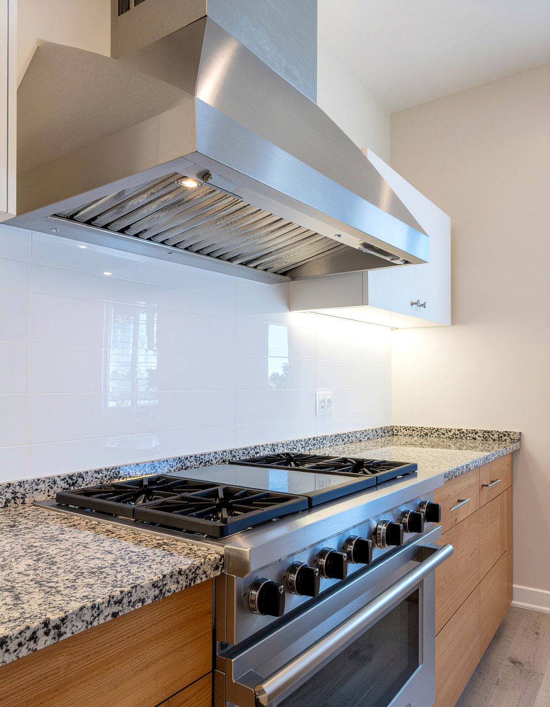 Kitchen ventilation system - 30 kitchen remodel tips