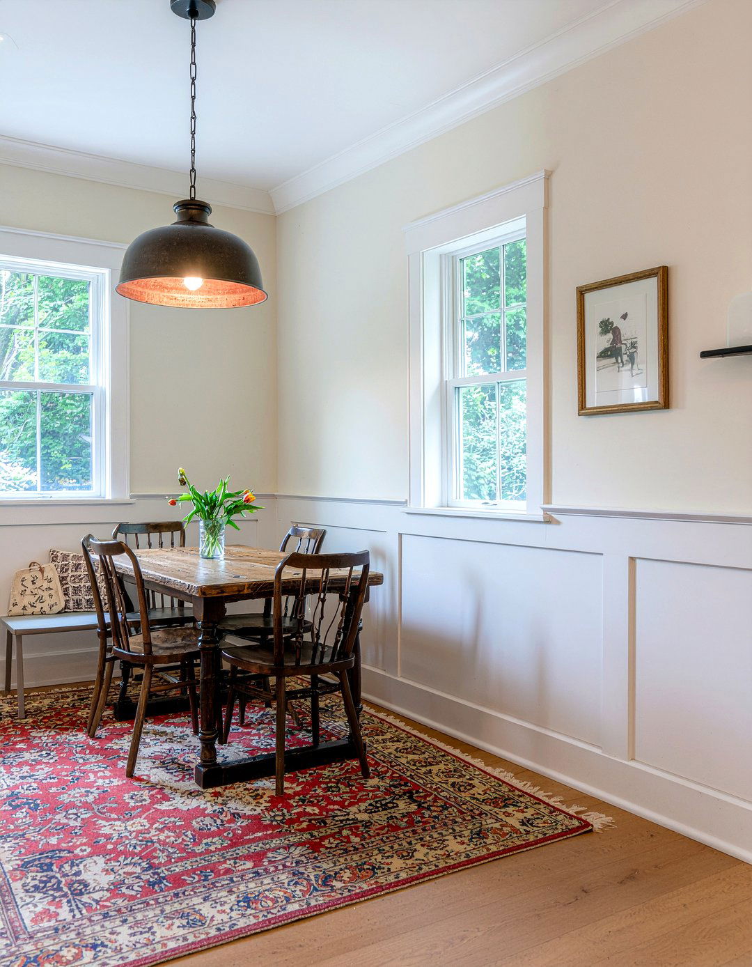 Kitchen wall wainscoting - 30 kitchen molding ideas