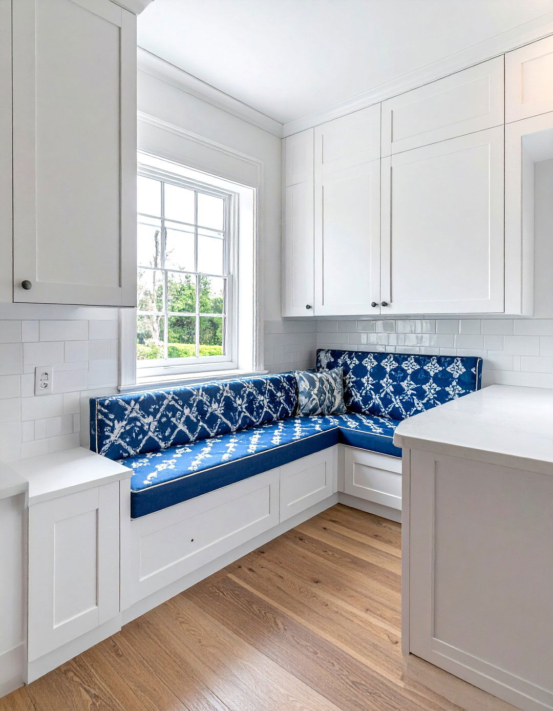 Kitchen window seat upholstery - 30 window seat kitchen ideas