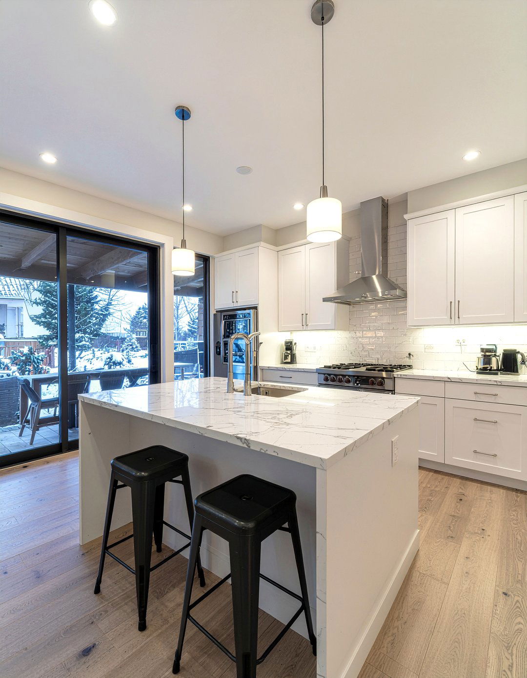 Kitchen zone planning - 30 kitchen layout tips