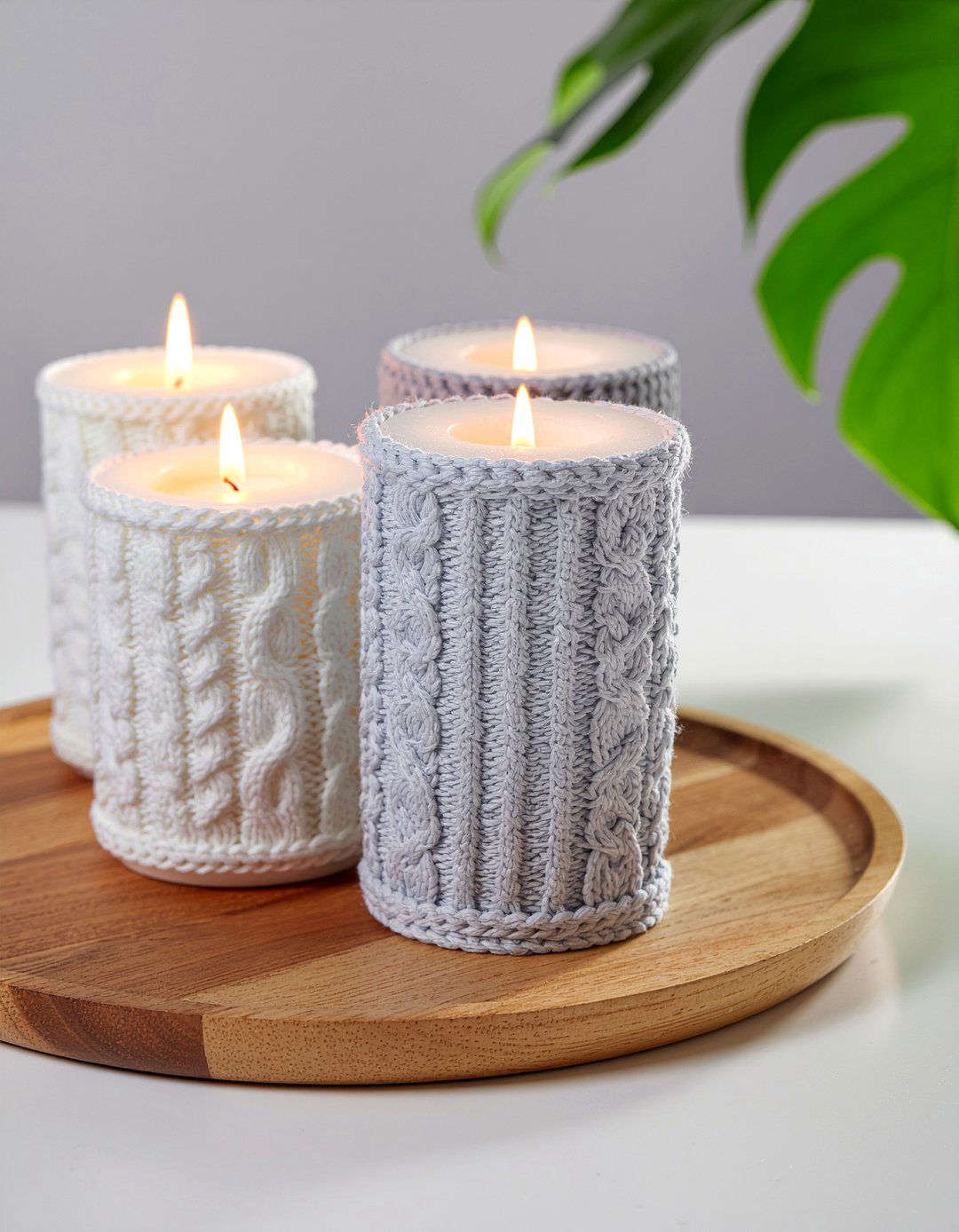 Knitted candle sleeve - 30 knitted living room ideas
