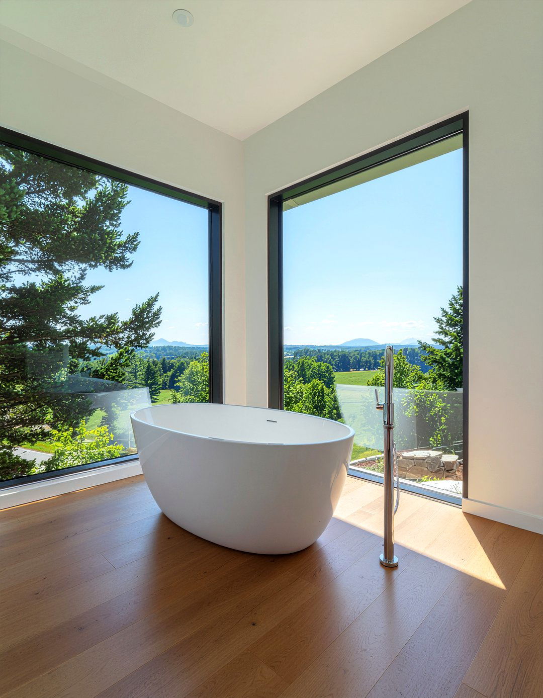 L shaped bathroom floor plan with freestanding tub - 30 L-shaped bathroom layout ideas