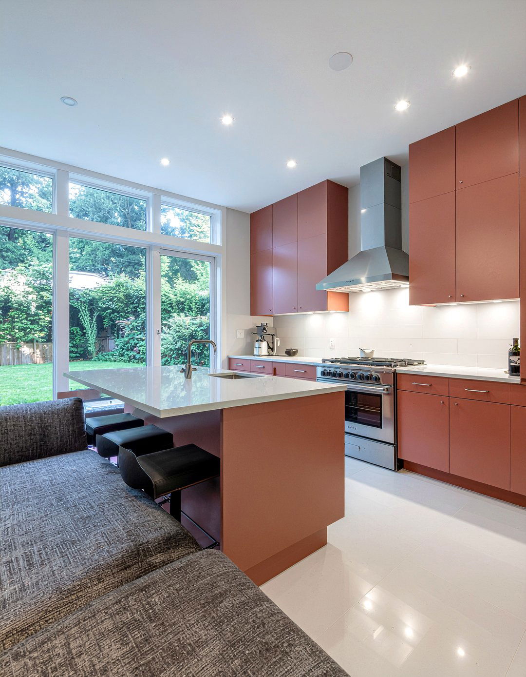 L shaped kitchen layout - 30 kitchen great room ideas