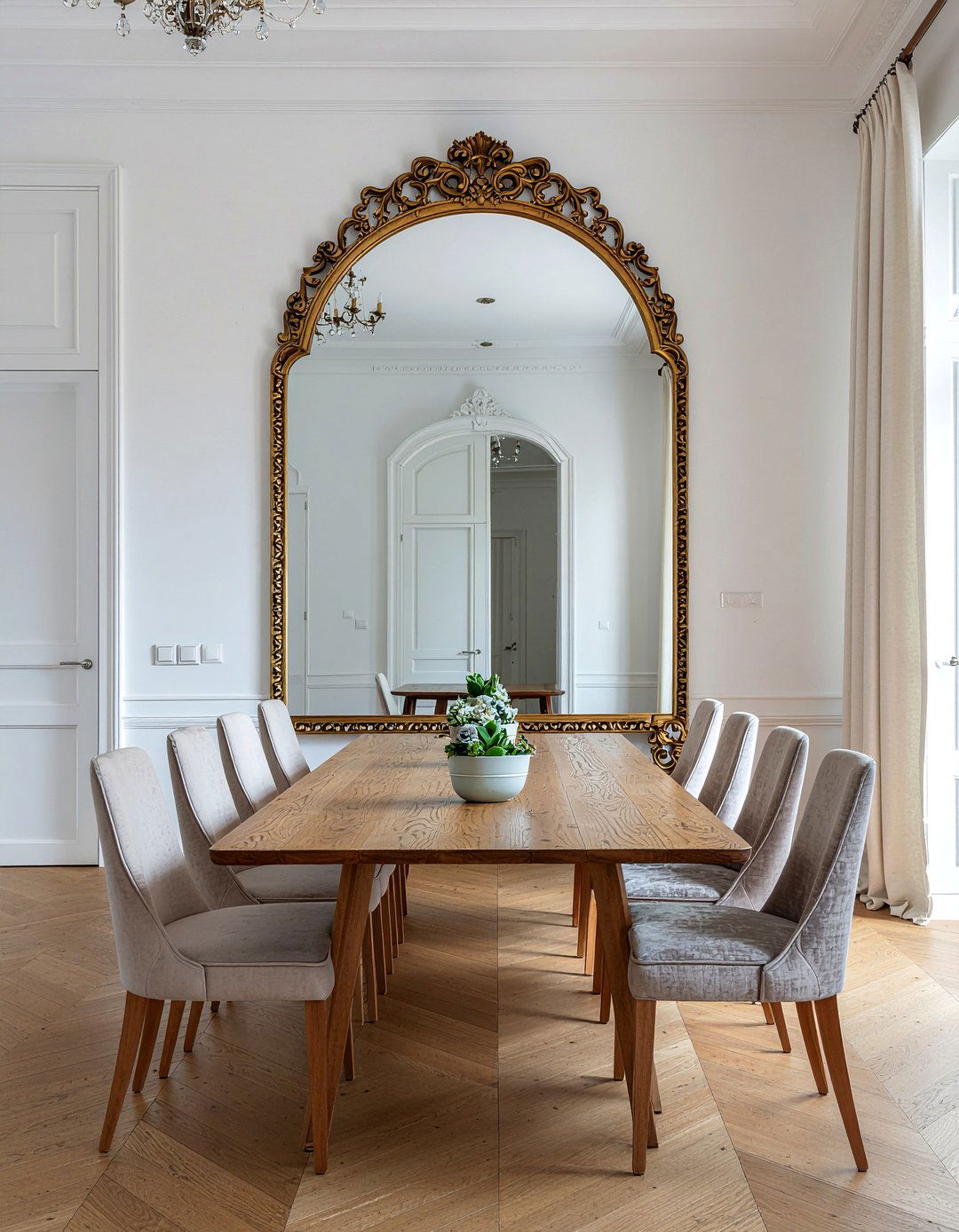 Large Arched Ornate Mirror Behind Dining Table - 30 ornate mirror dining room ideas