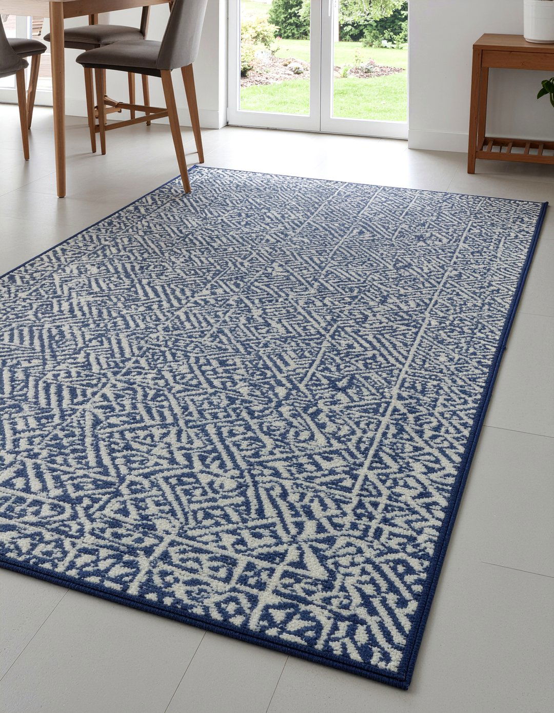 Large Area Rug - 30 dining room checklist ideas