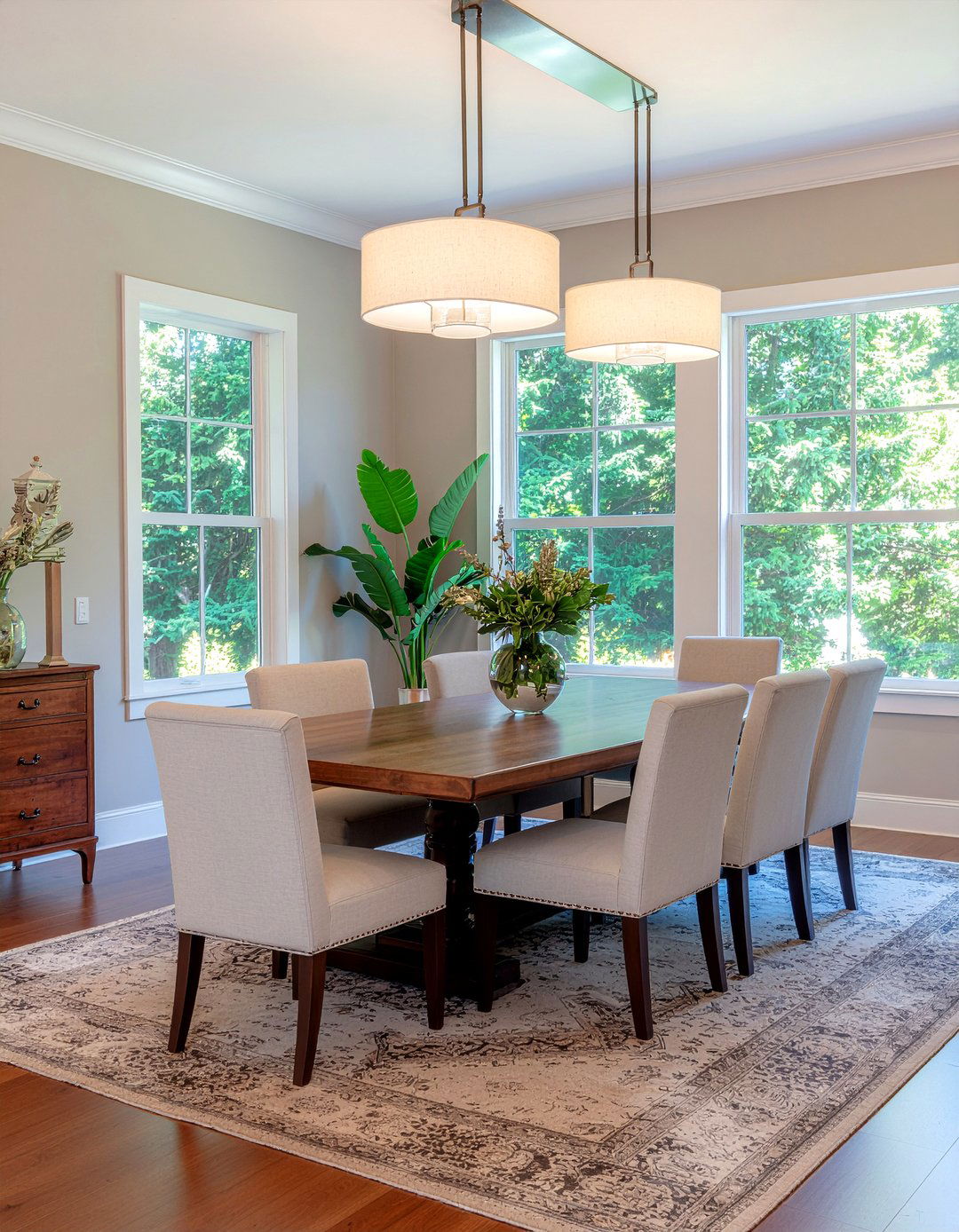 Large Dining Room Table - 30 on-trend dining room ideas