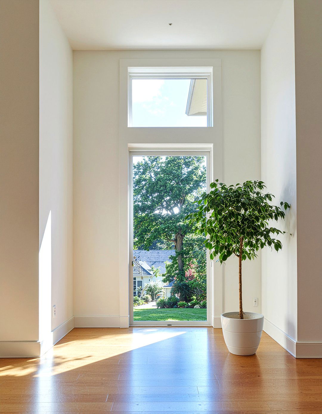 Large Indoor Tree - 30 old house living room ideas