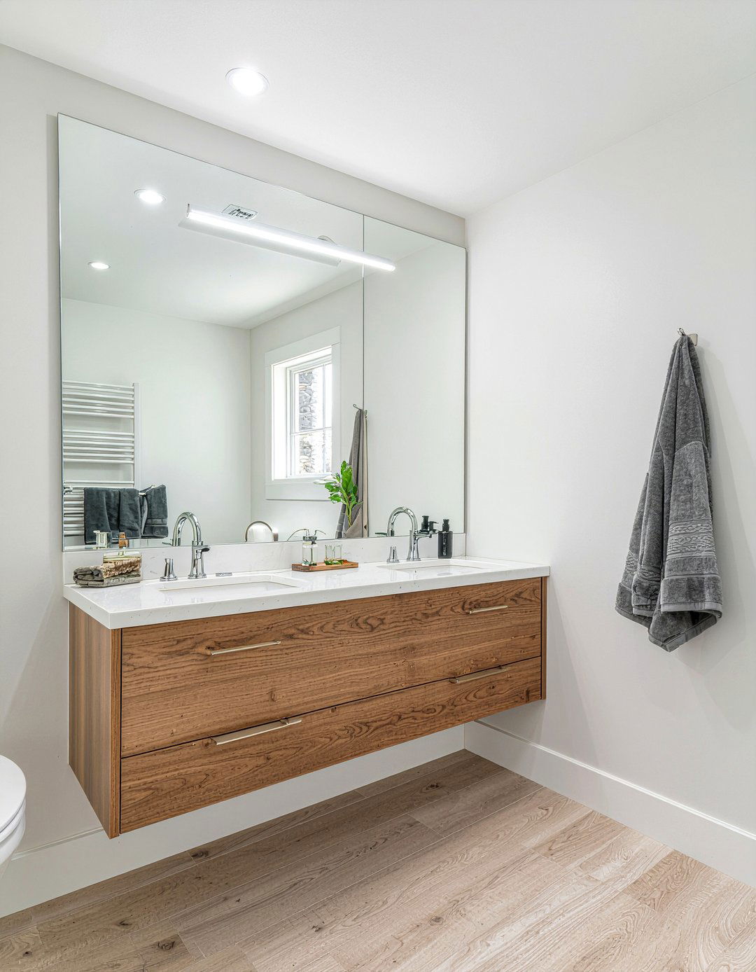 30 Inspiring Small Bathroom Remodel Ideas for Your Home