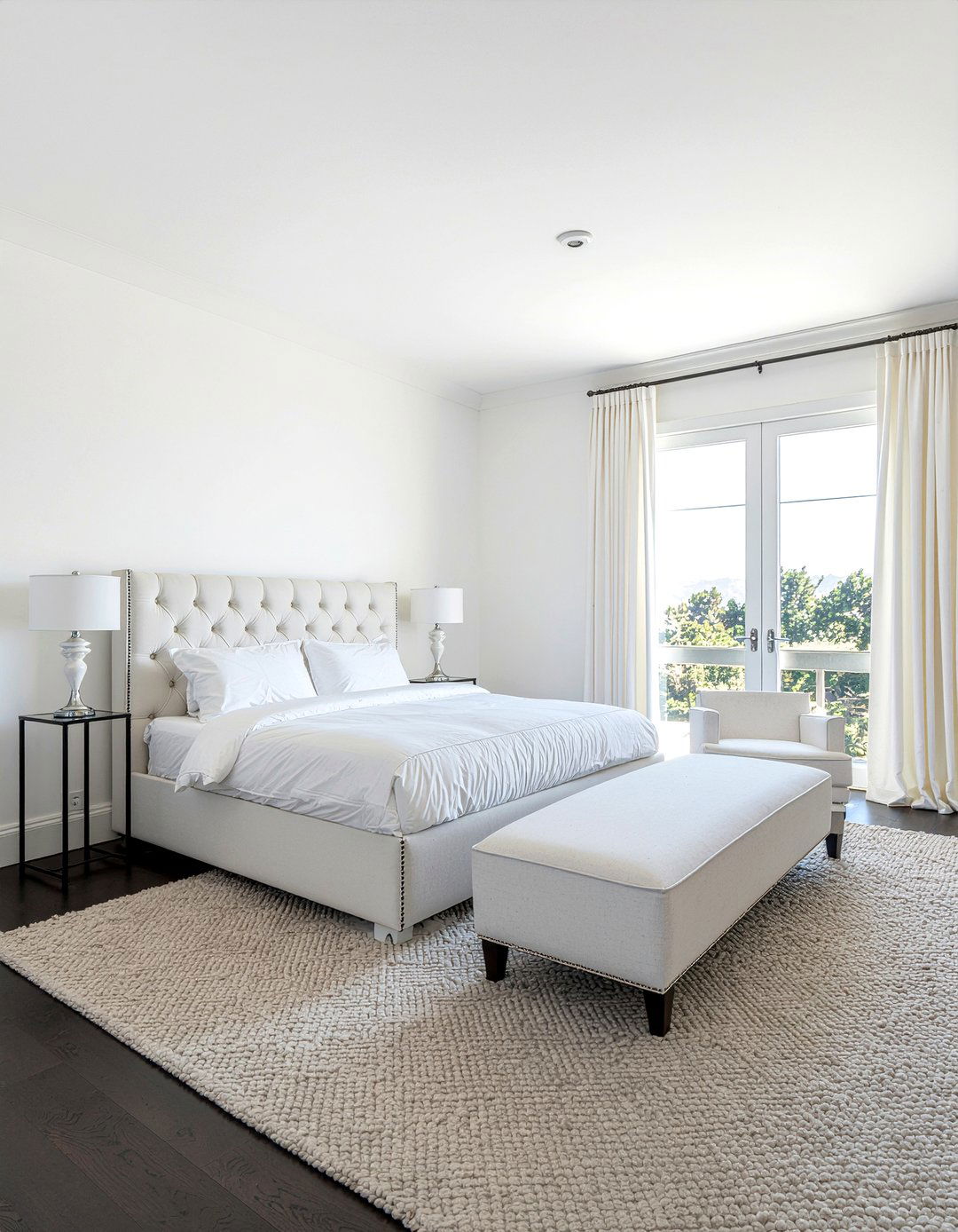 Large White Bedroom - 30 all white bedroom ideas