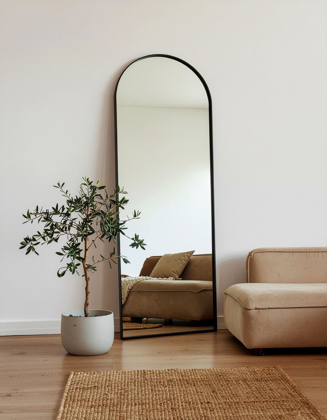Large arched floor mirror - 30 living room mirrors
