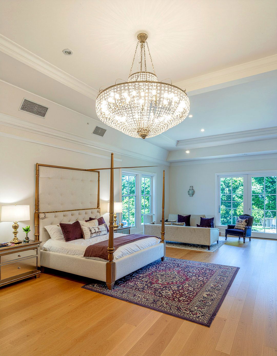 Large oversized chandelier - 30 bedroom chandeliers