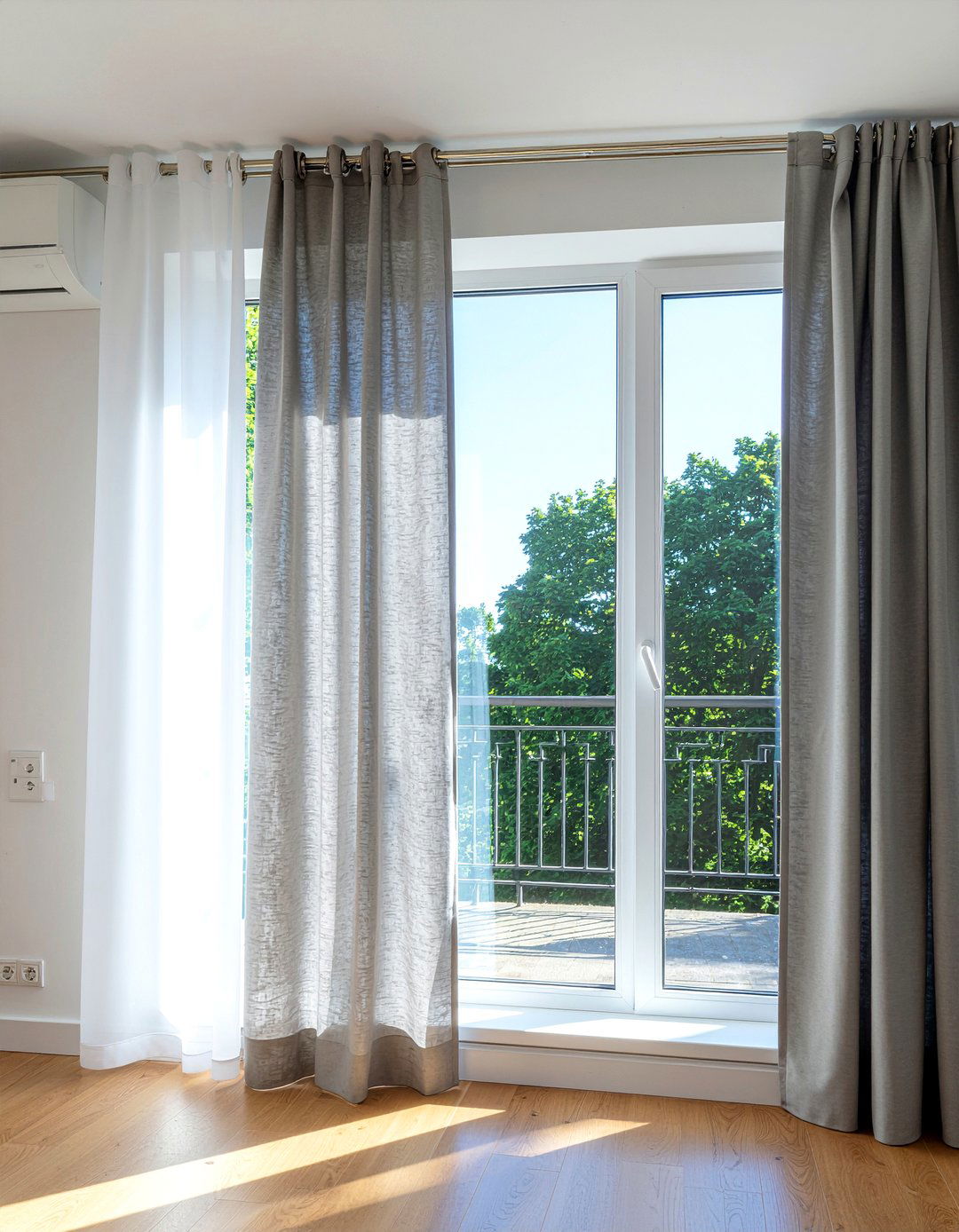 Layered Sheer And Blackout Curtains - 30 living room sheer curtains