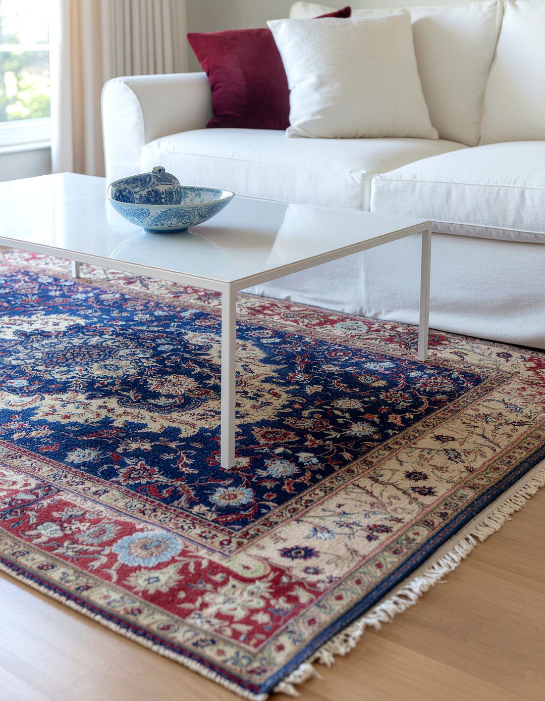 Layered area rug - 30 living room renovation ideas